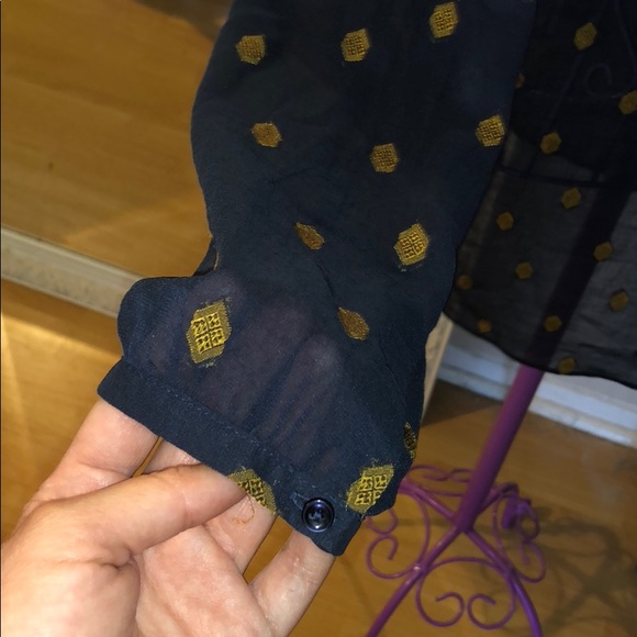 LAST CALL 9/11/22 - Ann Taylor sheer career v neck top - Picture 6 of 6